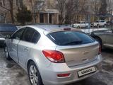 Chevrolet Cruze 2013 годаfor3 900 000 тг. в Алматы – фото 3