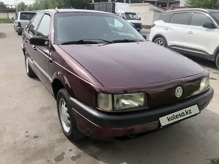 Volkswagen Passat 1990 года за 1 300 000 тг. в Тараз – фото 2