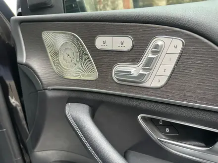 Mercedes-Benz GLS 450 2022 года за 50 000 000 тг. в Алматы – фото 11