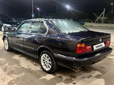 BMW 518 1995 года за 1 100 000 тг. в Жанаозен – фото 4