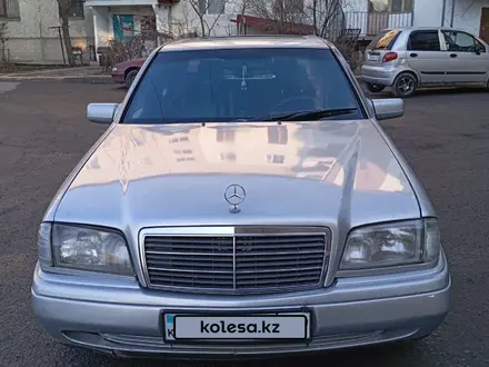 Mercedes-Benz C 280 1994 года за 2 500 000 тг. в Талдыкорган – фото 3