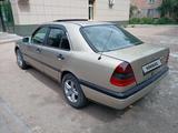 Mercedes-Benz C 180 1995 годаүшін1 500 000 тг. в Павлодар – фото 3