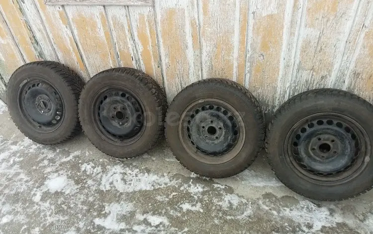 Зимние шины с дисками за 100 000 тг. в Талдыкорган