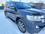 Toyota Land Cruiser 2016 года за 33 000 000 тг. в Астана – фото 3