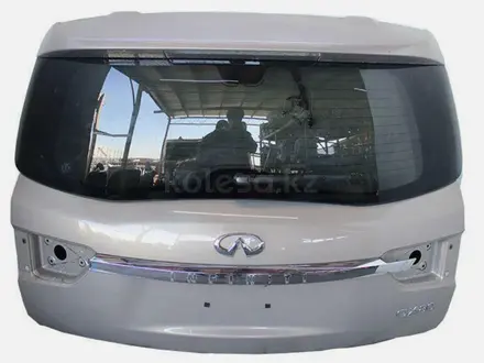 Крышка багажника Infiniti Qx80 за 150 000 тг. в Алматы