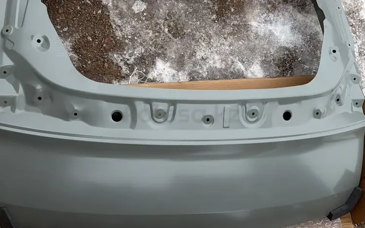 Крышка багажника за 250 000 тг. в Актобе