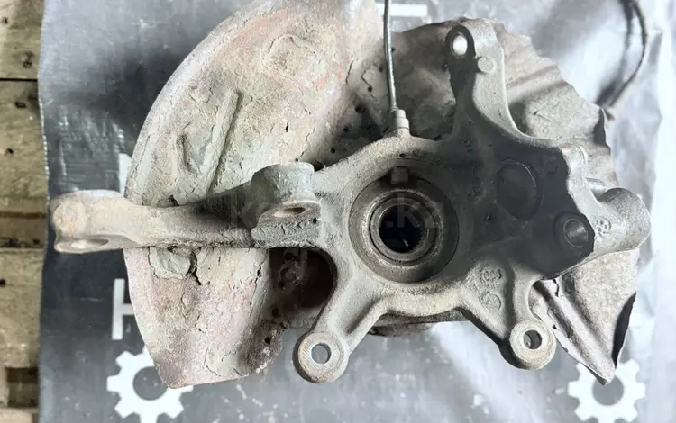 Цапфа ступица поворотный кулак бмв х5 е53 за 20 000 тг. в Караганда