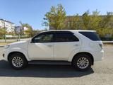 Toyota Fortuner 2013 года за 10 000 000 тг. в Атырау – фото 3