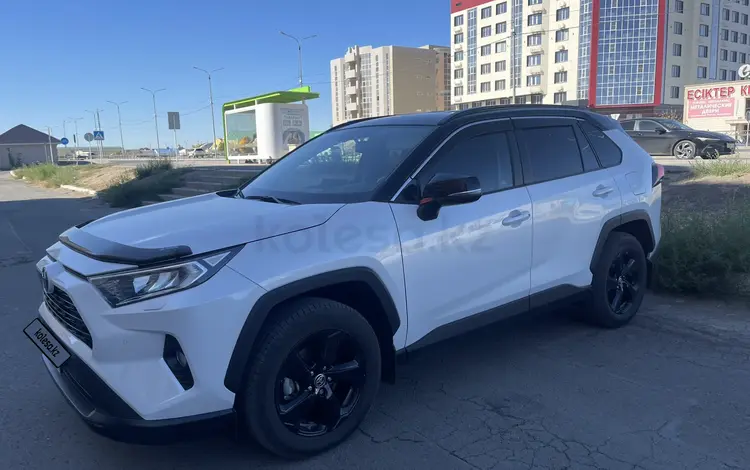 Toyota RAV4 2022 годаүшін21 500 000 тг. в Атырау