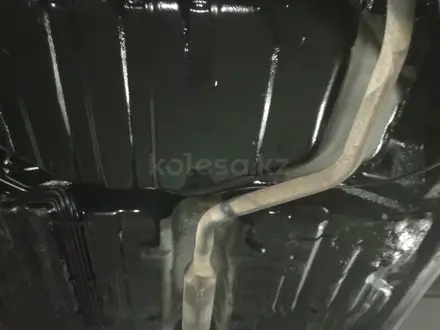 Мойка днища двигателя на подъемнике в алматы в Алматы – фото 20