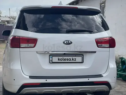 Kia Carnival 2015 года за 11 500 000 тг. в Шымкент – фото 11