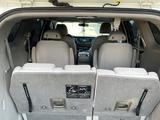 Kia Carnival 2015 года за 11 500 000 тг. в Шымкент – фото 4