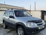 Chevrolet Niva 2013 года за 2 500 000 тг. в Уральск – фото 2