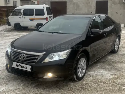 Toyota Camry 2013 года за 9 400 000 тг. в Атырау – фото 2