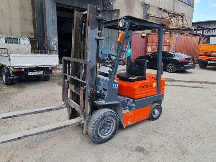 Toyota  5F 2000 года за 2 100 000 тг. в Алматы