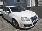 Volkswagen Jetta 2006 года за 3 000 000 тг. в Алматы – фото 2