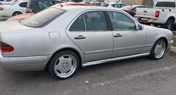 Mercedes-Benz E 280 1998 года за 4 200 000 тг. в Алматы – фото 2