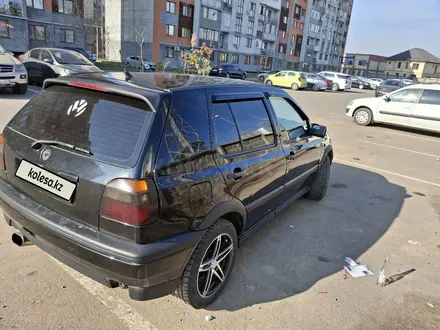 Volkswagen Golf 1995 года за 1 400 000 тг. в Алматы – фото 14