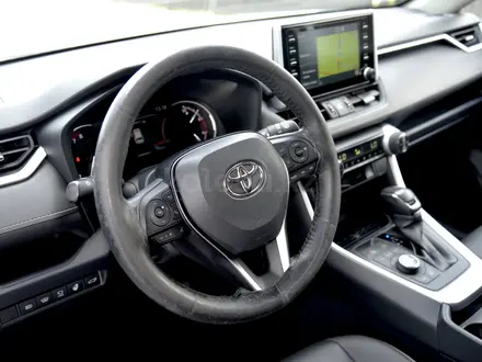 Toyota RAV4 Luxe 2020 года за 14 000 000 тг. в Кызылорда – фото 12