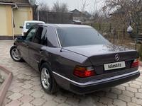 Mercedes-Benz E 200 1993 годаfor1 600 000 тг. в Алматы