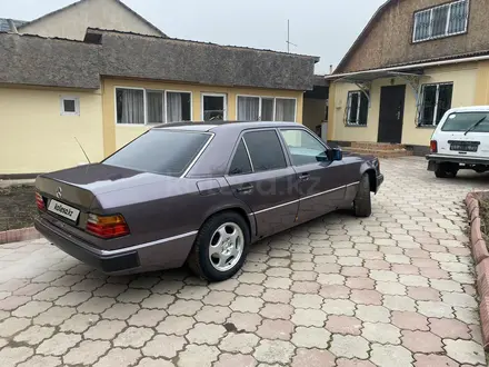 Mercedes-Benz E 200 1993 года за 1 600 000 тг. в Алматы – фото 7