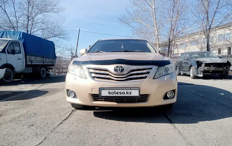 Toyota Camry 2010 года за 6 700 000 тг. в Семей