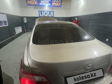 Toyota Camry 2008 года за 6 500 000 тг. в Актобе – фото 8