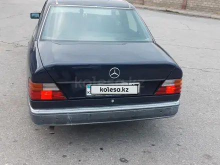 Mercedes-Benz E 230 1991 года за 1 850 000 тг. в Шымкент – фото 9