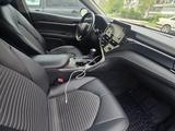 Toyota Camry 2021 годаfor11 300 000 тг. в Кокшетау – фото 5