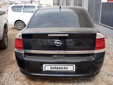 Opel Vectra 2007 года за 1 000 000 тг. в Атырау – фото 2