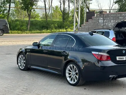 BMW 530 2004 года за 5 500 000 тг. в Алматы – фото 7