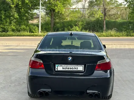 BMW 530 2004 года за 5 500 000 тг. в Алматы – фото 9