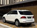 Mercedes-Benz GLE 400 2017 года за 14 990 000 тг. в Астана – фото 4