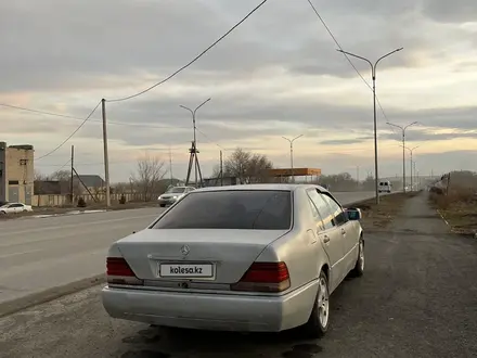 Mercedes-Benz S 300 1993 года за 2 000 000 тг. в Семей – фото 5