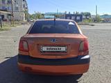Kia Rio 2005 года за 1 100 000 тг. в Актобе – фото 5