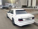 Mercedes-Benz E 280 1992 года за 2 500 000 тг. в Астана