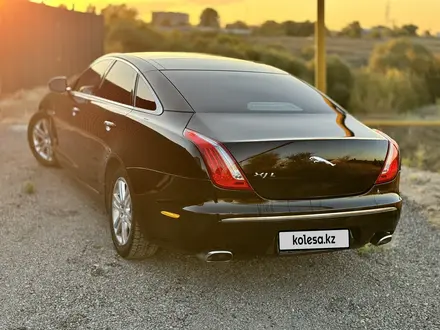 Jaguar XJ 2010 года за 14 000 000 тг. в Алматы – фото 6