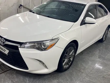 Toyota Camry 2016 года за 7 000 000 тг. в Актау – фото 2