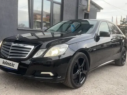 Mercedes-Benz E 200 2009 года за 7 000 000 тг. в Алматы – фото 2