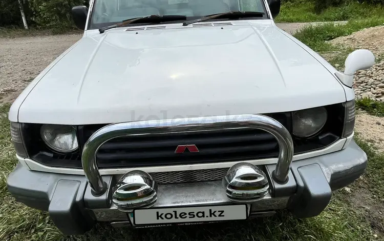 Mitsubishi Pajero 1993 годаfor1 600 000 тг. в Риддер