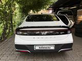 Hyundai Sonata 2024 года за 13 200 000 тг. в Алматы – фото 3