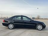 Mercedes-Benz C 240 2004 годаүшін3 400 000 тг. в Актобе – фото 2