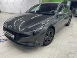 Hyundai Elantra 2022 годаүшін9 800 000 тг. в Астана – фото 4