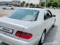 Mercedes-Benz E 320 2000 года за 4 300 000 тг. в Шымкент – фото 7