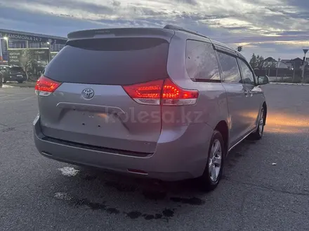 Toyota Sienna 2013 года за 9 500 000 тг. в Караганда – фото 6