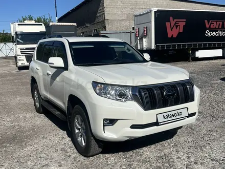 Toyota Land Cruiser Prado 2023 года за 27 500 000 тг. в Караганда – фото 3