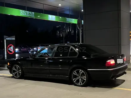 BMW 740 1996 года за 2 500 000 тг. в Алматы – фото 8