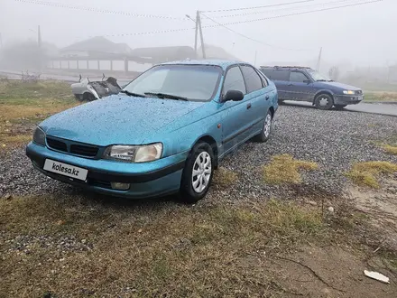 Toyota Carina E 1996 года за 1 900 000 тг. в Шымкент