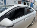 Дефлекторы окон Hyundai Accent с 2017 по 2022 за 22 000 тг. в Астана – фото 2