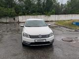 Volkswagen Passat 2013 годаүшін7 500 000 тг. в Костанай